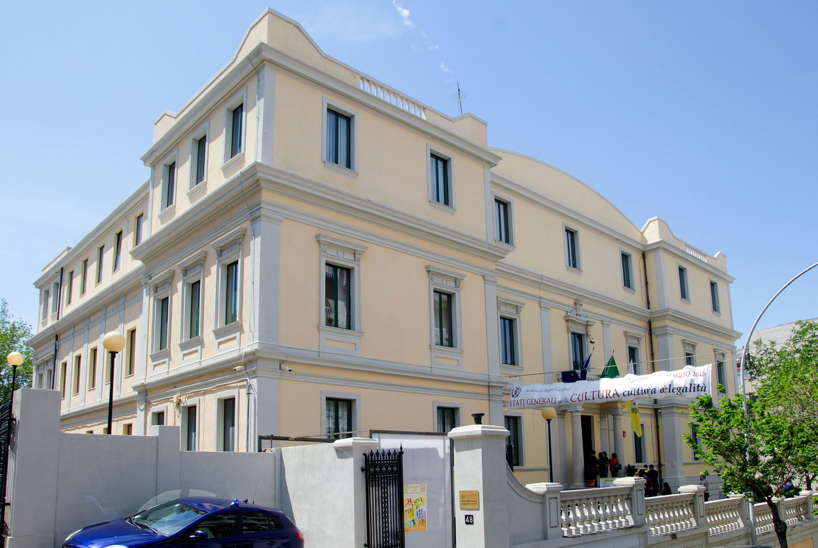 https://www.artaroundyou.it/it/lista-musei/489651-palazzo-della-cultura-pasquino